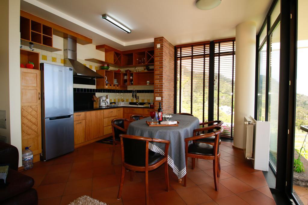 Cottage Ocean View Porto Moniz Extérieur photo